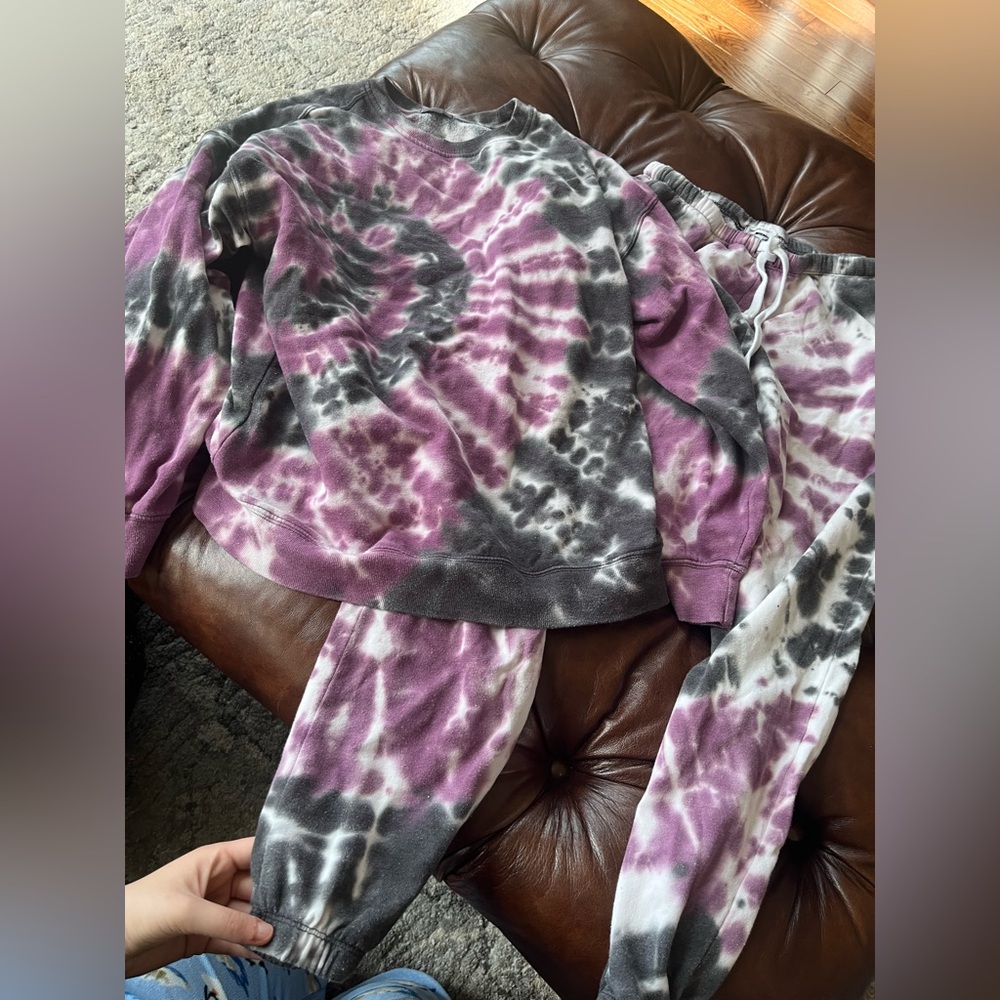 Garage Purple and Gray Tie-Dye Sweatshirt and Joggers Set
